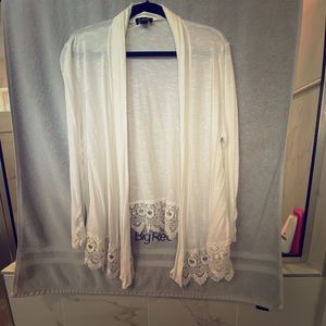 Lightweight, detail open front cardigan